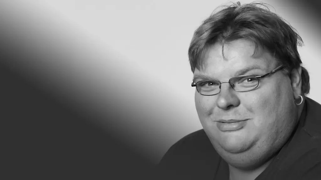 cr7am4stw3ey26rn5lewyj76hm