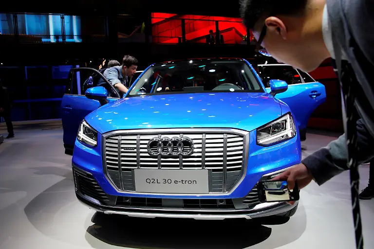 2019-04-16T085358Z-820830037-RC11B3791090-RTRMADP-3-AUTOSHOW-SHANGHAI