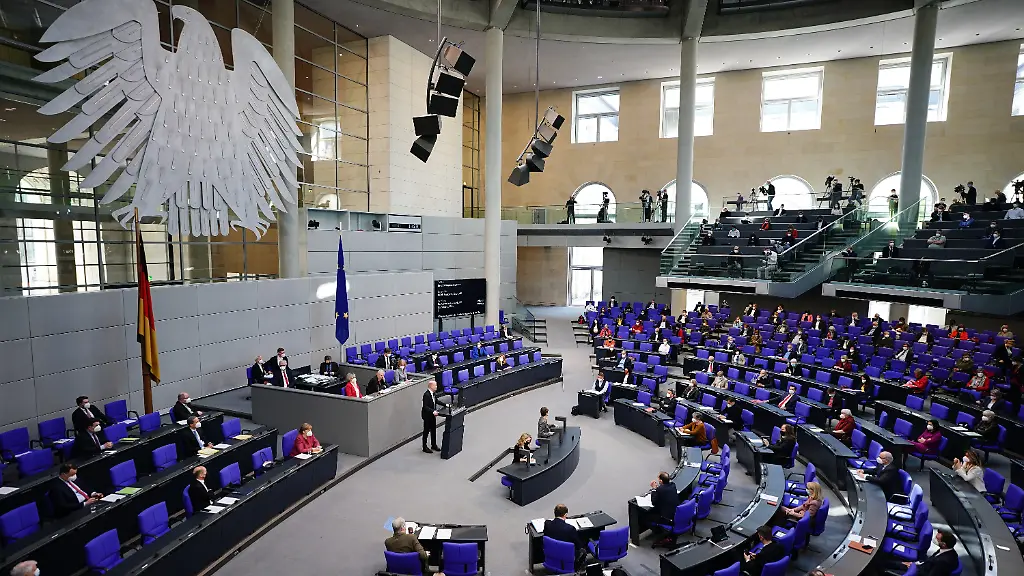 Der-Bundestag-hat-die-Corona-Notbremse-beschlossen