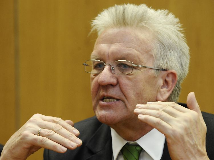 Kretschmann will den Bahnhof nicht bauen, die SPD ist für das Projekt. Notfalls soll das Volk entscheiden.