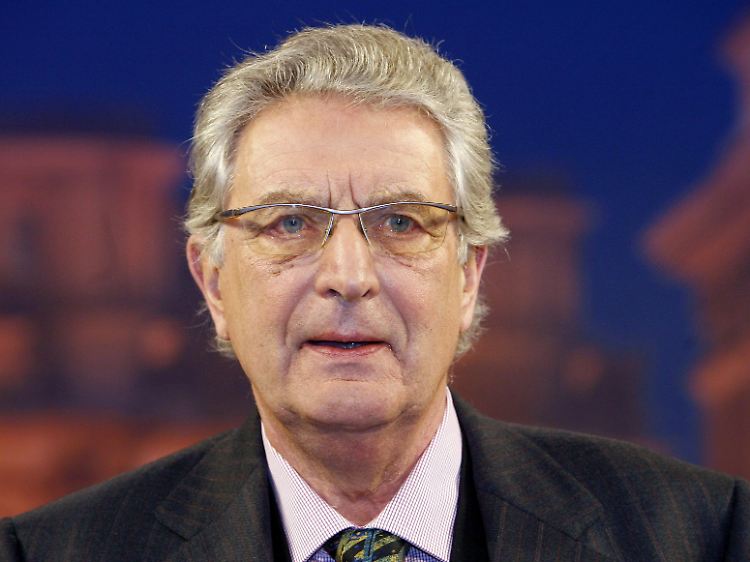 Ex-Innenminister Baum ist unzufrieden mit den Nachwuchshoffnungen seiner Partei.