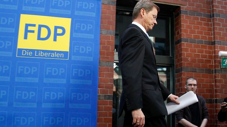 Westerwelle will nicht gehen: Der FDP-Chef hatte schon am Wahltag betont, dass er nicht zurücktreten werde.