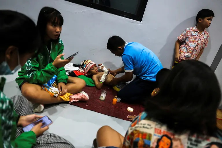 2021-04-06T220139Z-433402596-RC2MQM9Z71DZ-RTRMADP-3-THAILAND-MUAYTHAI