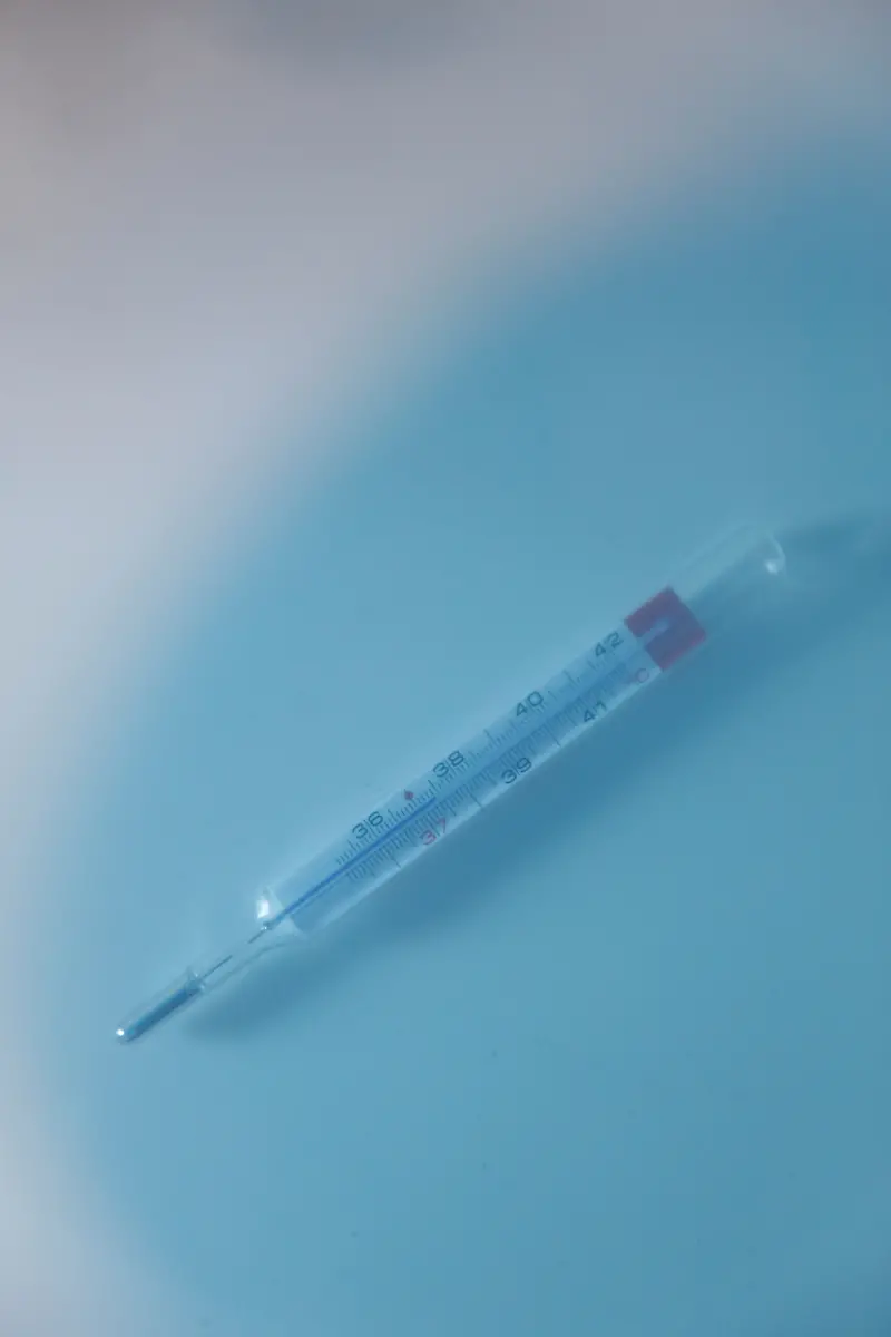 2021-04-12T100959Z-1804956032-RC2AUM9ZW4RP-RTRMADP-3-HEALTH-CORONAVIRUS-SPAIN-LONGCOVID