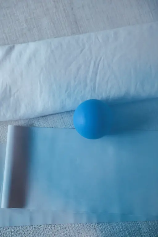 2021-04-12T101002Z-1463411425-RC2AUM9HGZA8-RTRMADP-3-HEALTH-CORONAVIRUS-SPAIN-LONGCOVID