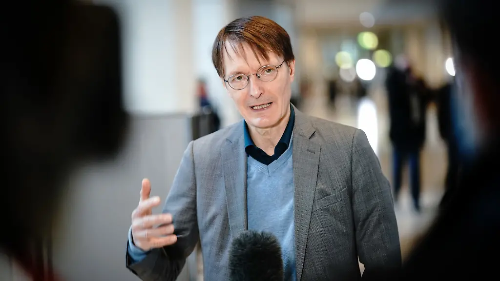 cdc003e832e02a5913f5c0a486e2c827