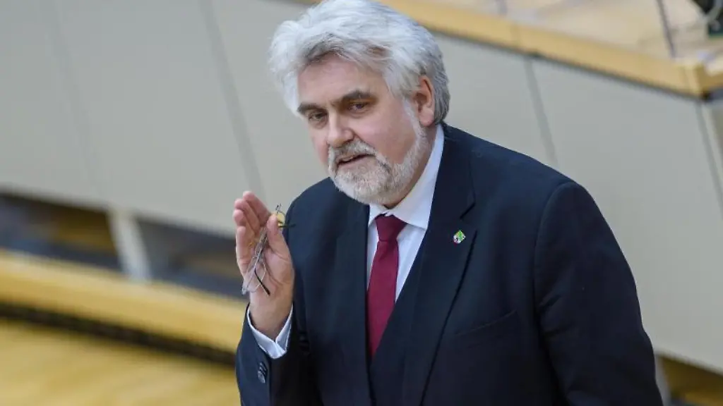 Armin-Willingmann-SPD-Minister-fuer-Wirtschaft-Wissenschaft-und-Digitalisierung-des-Landes-Sachsen-Anhalt