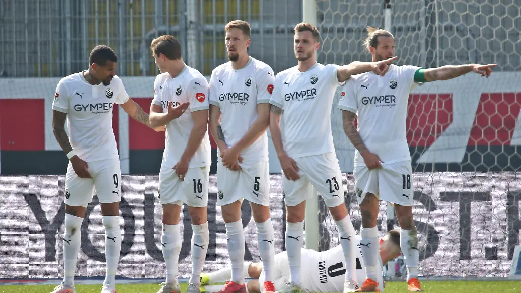 9aa606affc49d5b6ea459a9329cd3fea