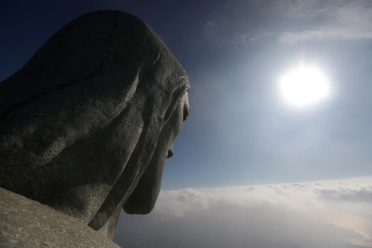 2021-03-24T000000Z-1591639859-RC2SHM9TTNQF-RTRMADP-3-BRAZIL-CHRIST-RESTORATION