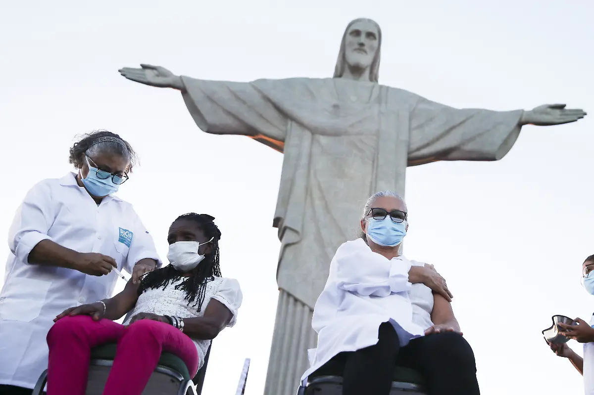 2021-01-18T215503Z-1014634435-RC2LAL9X9YQ1-RTRMADP-3-HEALTH-CORONAVIRUS-BRAZIL