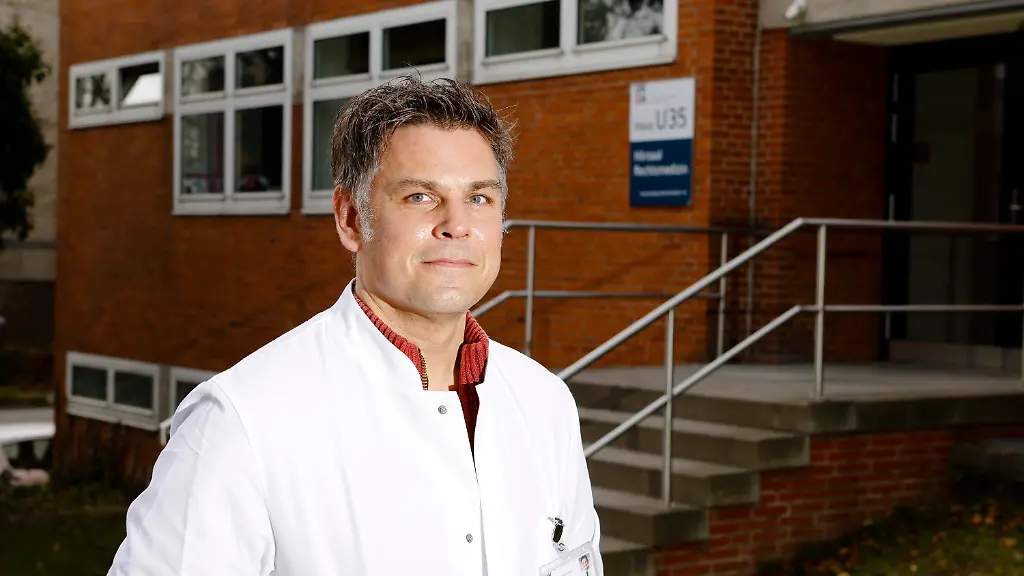 e28ee079ffca0b7e1740c5f1dd87d2a8