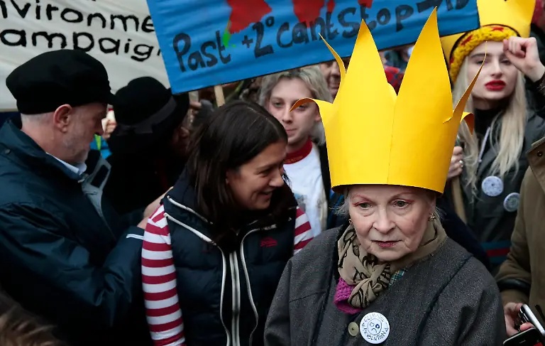 2015-11-29T120000Z-1637013786-LR2EBBT110B4G-RTRMADP-3-CLIMATECHANGE-SUMMIT