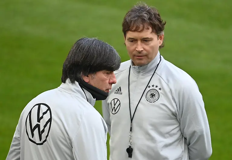 d9f5868448c3f2156bd16569c1ce6df7