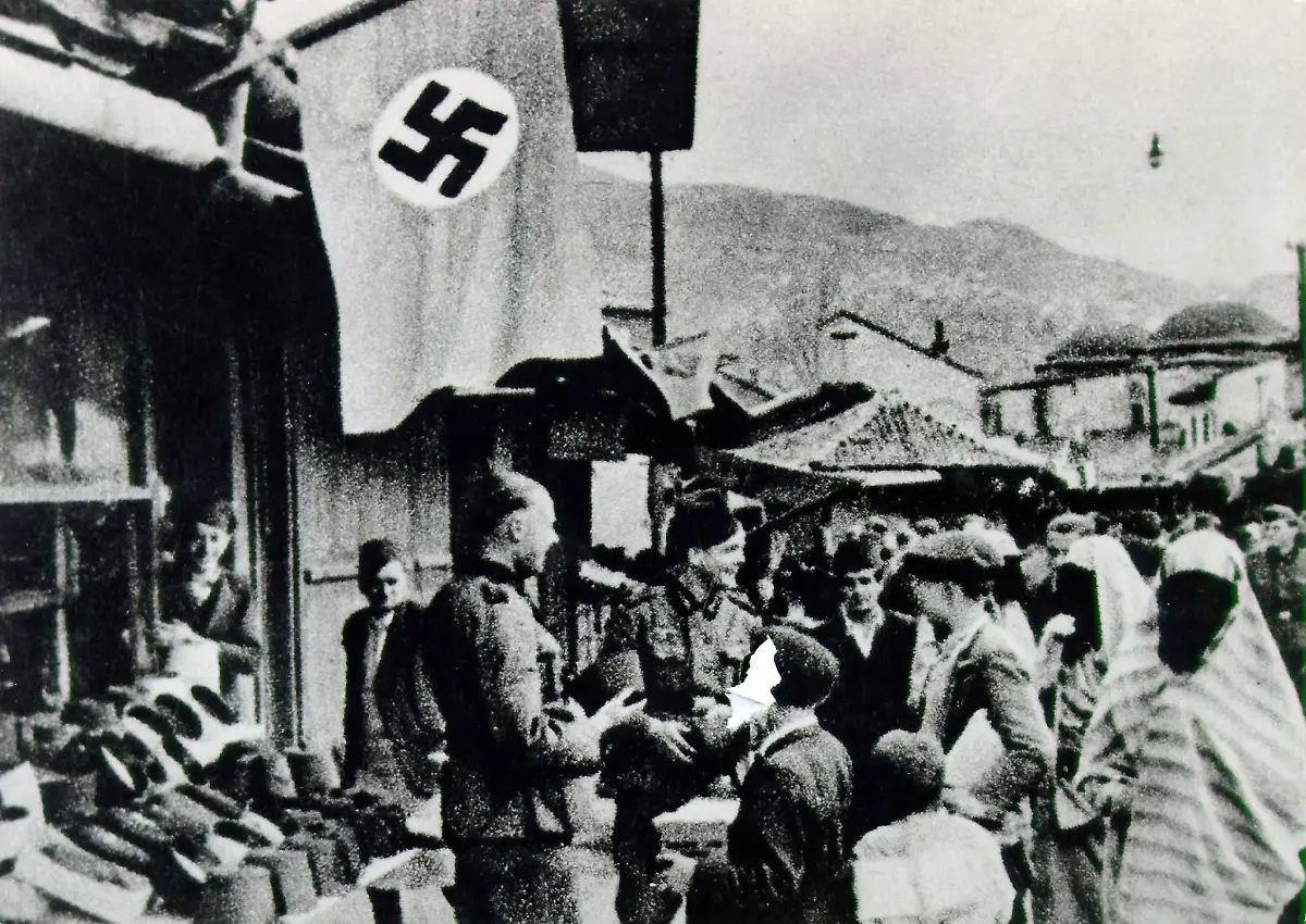 1997-01-06T000000Z-1246221147-RP1DRIEANKAA-RTRMADP-3-NODESC