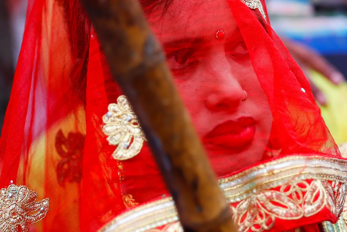 2021-03-23T140144Z-1588096827-RC22HM9EZCLX-RTRMADP-3-FESTIVAL-HOLI-INDIA