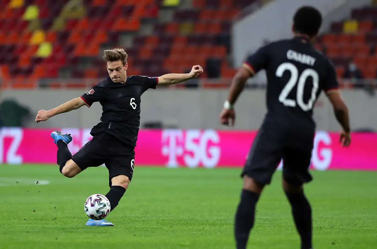 750b1f82851ee5ae47b2c8e852f86851