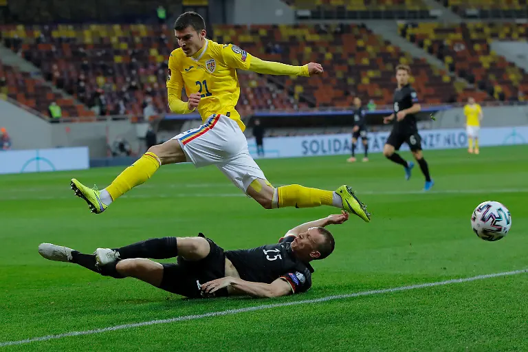 4b38ae788f2320f13fbf1818e8ab38fb