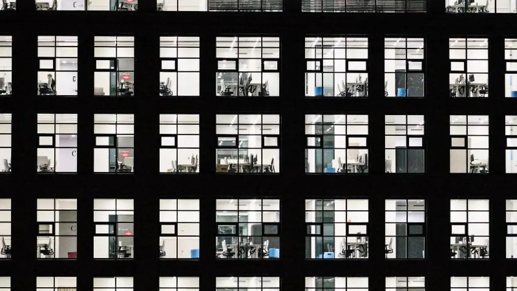 Im-Corona-Jahr-2020-ist-in-Baden-Wuerttemberg-weniger-gearbeitet-worden