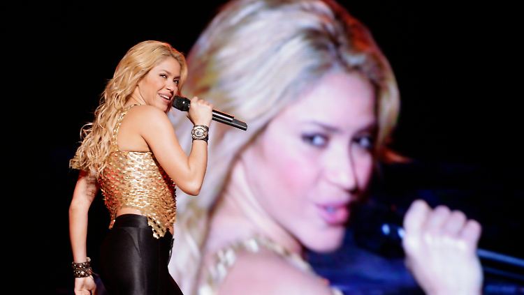 Ist jetzt eine Fußballer-Frau: Shakira.