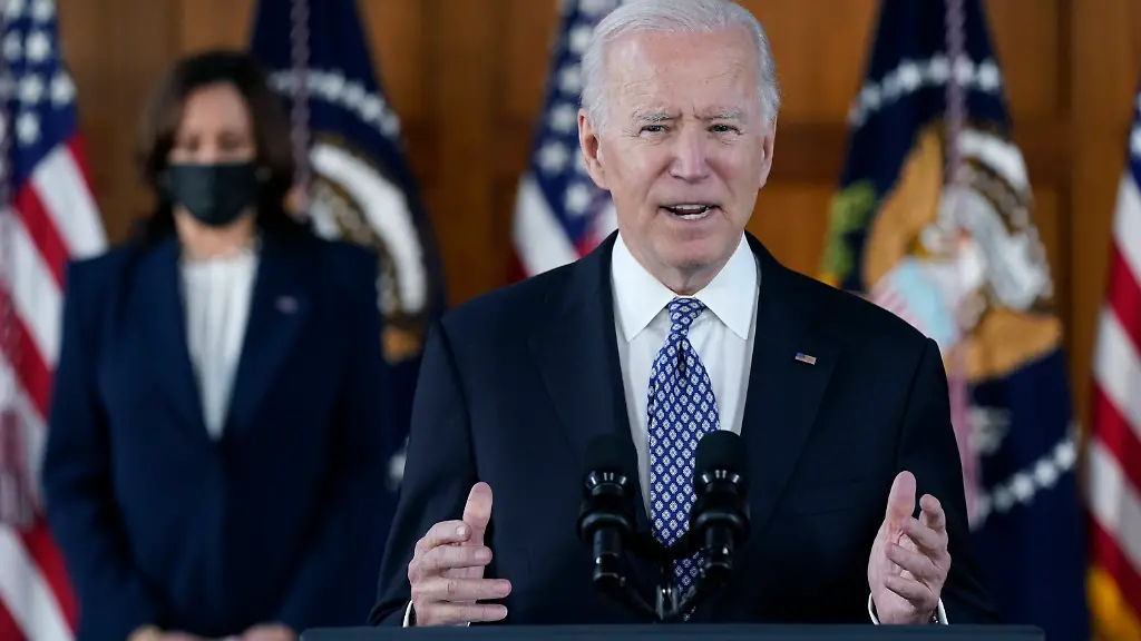 12737047610d84aac64474844b3504bd