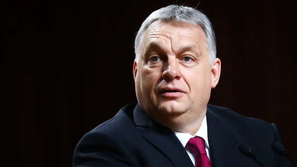 Der-rechtsnationale-Orban-steht-wegen-seines-Plans-einer-illiberalen-Demokratie-schon-lange-in-der-Kritik