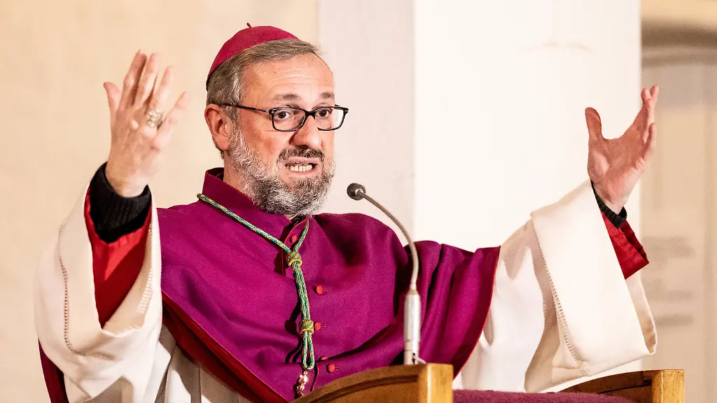 Erzbischof-Stefan-Hesse-werden-Verstoesse-gegen-die-Melde-und-Aufklaerungspflicht-vorgeworfen