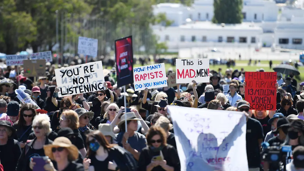 ed3ec99a1d1c122483727fddde04cc2e