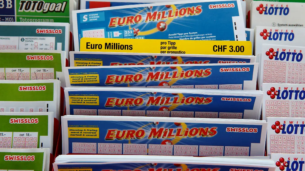 2016-08-26T120000Z-1749073831-D1BETXRODPAB-RTRMADP-3-SWISS-ODDLY