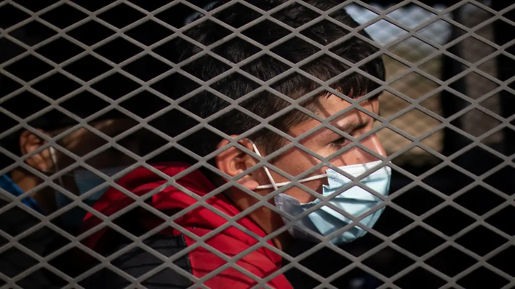 e21eb9b7e44e01789095deefaf17030a