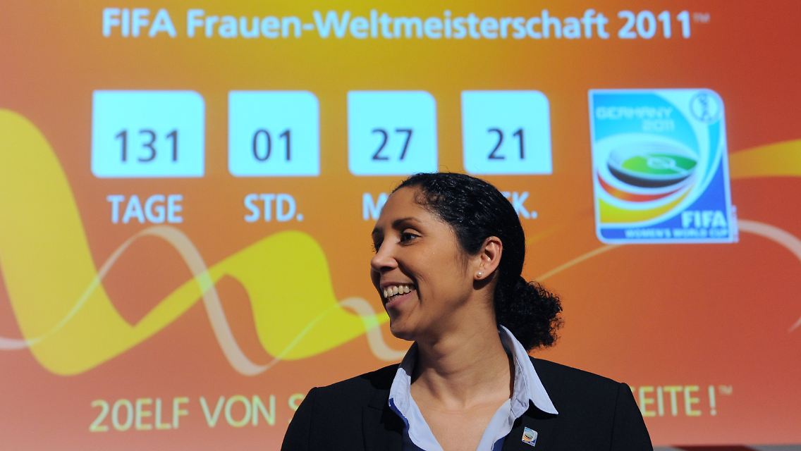 "20Elf von seiner schönsten Seite!" Steffi Jones.