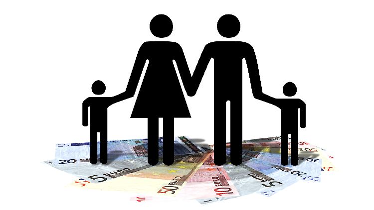 Kindergeld fließt auch, wenn der Nachwuchs seine eigenen Wege geht.