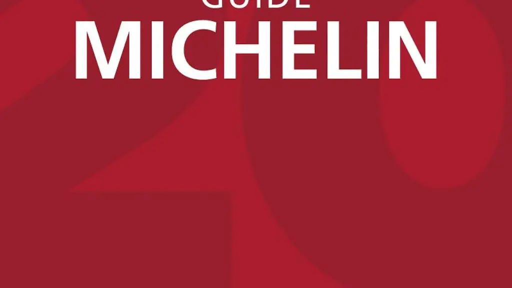 Das-Cover-des-am-Freitag-vorgestellten-Guide-Michelin-2021-fuer-Deutschland