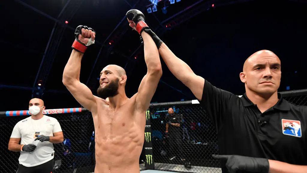 2020-07-26T003113Z-1246963845-NOCID-RTRMADP-3-MMA-UFC-FIGHT-ISLAND