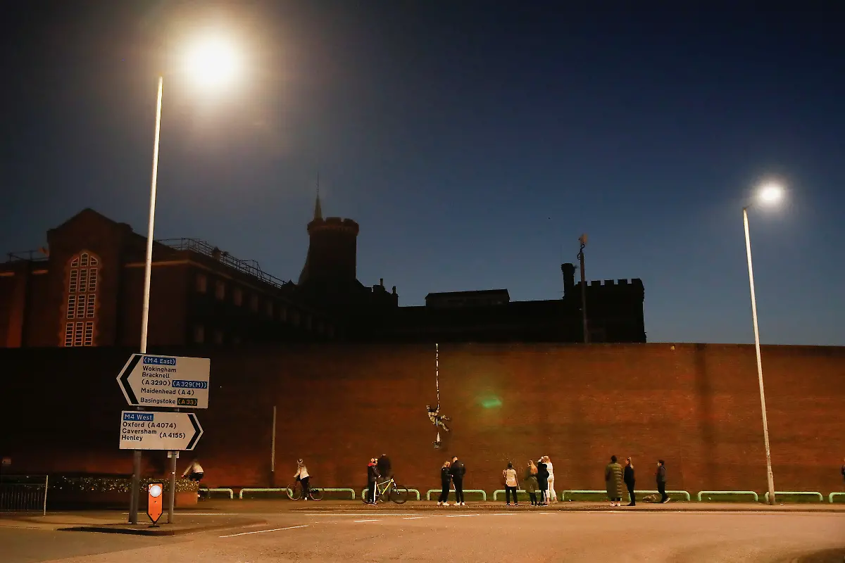 2021-03-01T183438Z-1625206662-RC2I2M9ATF68-RTRMADP-3-BRITAIN-ART-BANKSY