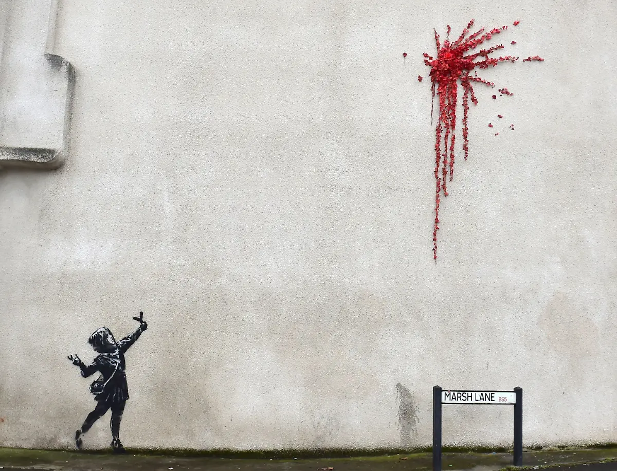 2020-02-13T183620Z-867556513-RC2SZE9QAFOP-RTRMADP-3-BRITAIN-ART-BANKSY