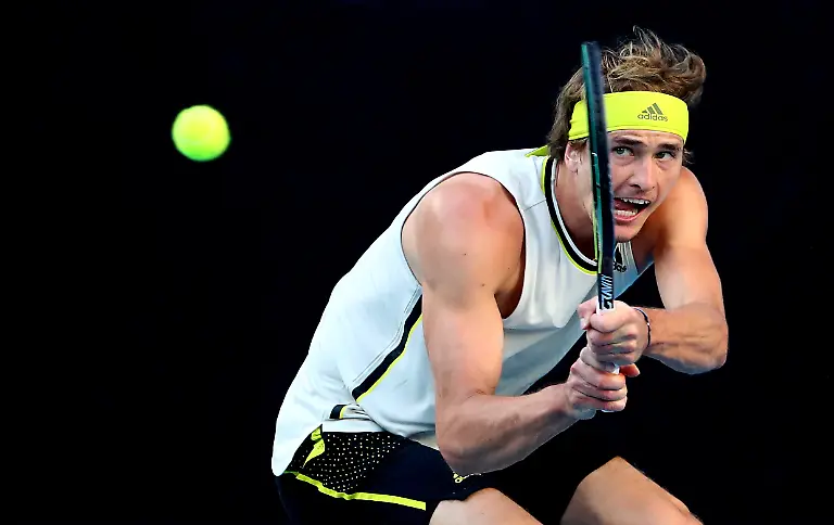 2021-02-14T135043Z-660616909-UP1EH2E0MAPPF-RTRMADP-3-TENNIS-AUSOPEN