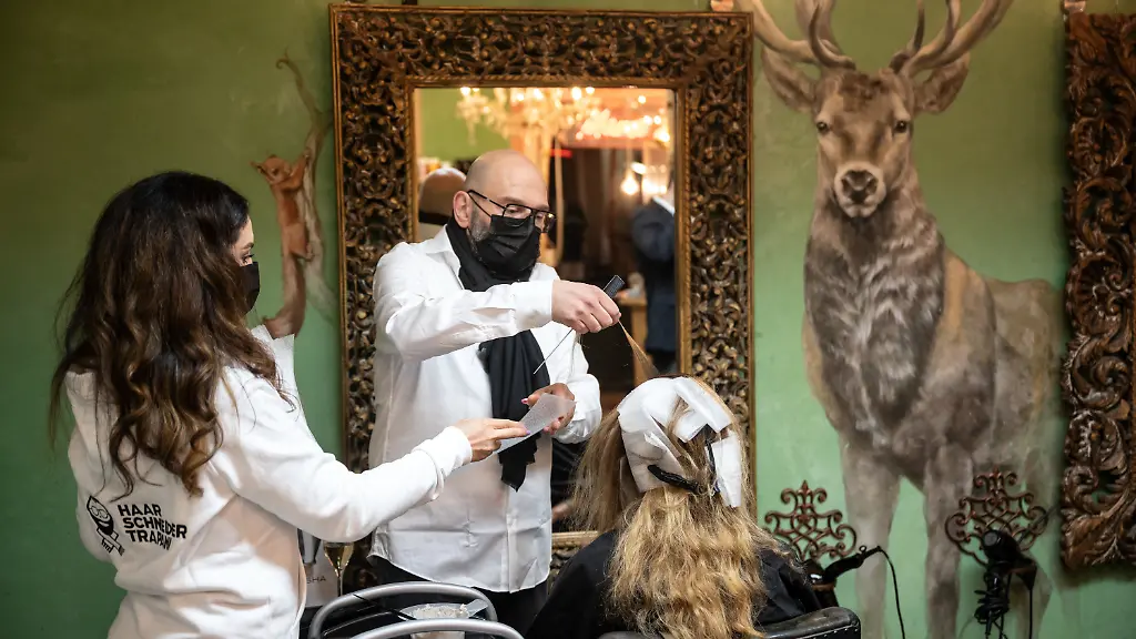 3f9ddaa99f4da856f465842f7bb4bae8