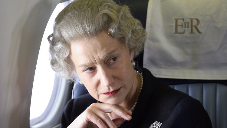 The Queen, not only of Tablewaters ... 