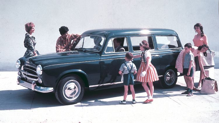 045-403_familiale_2_1957.jpg
