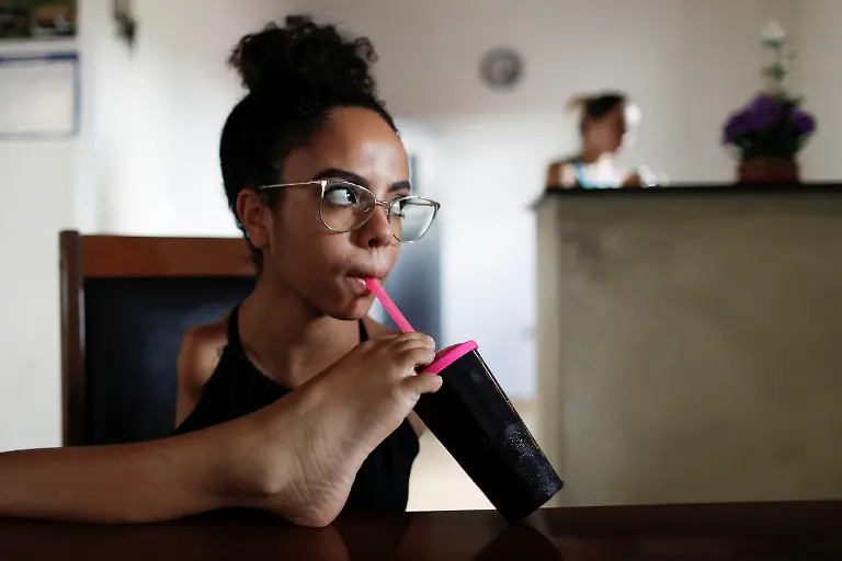 2021-02-11T151104Z-1760143932-RC2FQL9ANCS5-RTRMADP-3-BRAZIL-BALLERINA