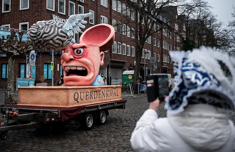 21f08b62325c97db143427549bef6a2e