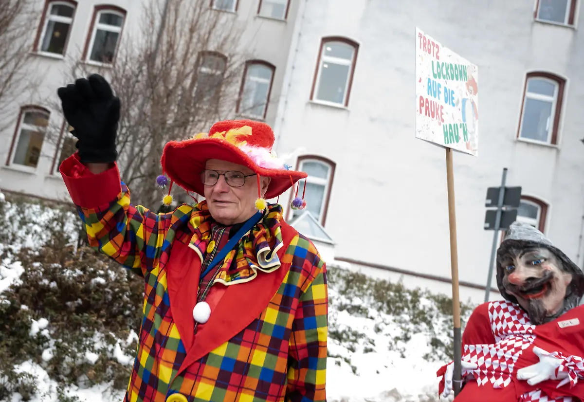 9ea25ef15c45ca29f65c65f75b2f49b7