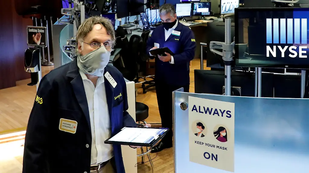 2021-02-05T201625Z-275744226-RC2KML94KWNO-RTRMADP-3-USA-STOCKS-WEEKAHEAD