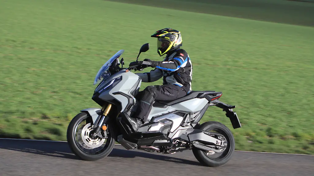 Honda-X-ADV-RKM-Foto-1