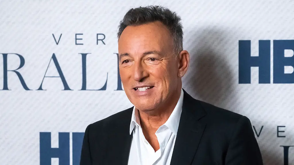 Bruce-Springsteen-wird-unter-anderem-ruecksichtsloses-Fahren-und-Alkoholkonsum-in-einem-Sperrgebiet-vorgeworfen