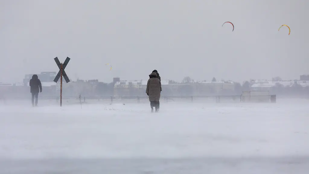 56ef509fc87150a2fc0d812d351e6407