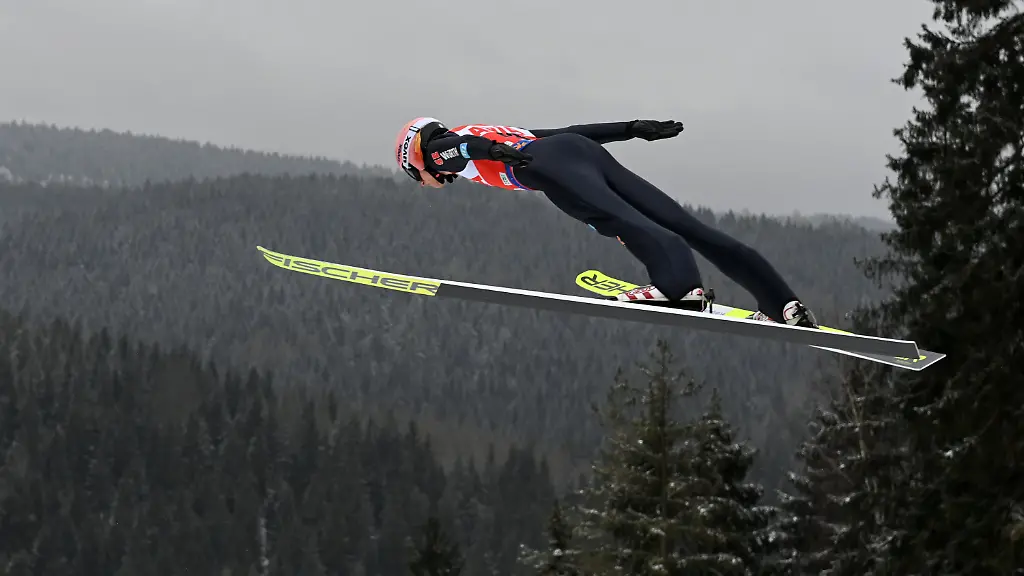 104b0a35caeff199f6ff8ad4ce92b781