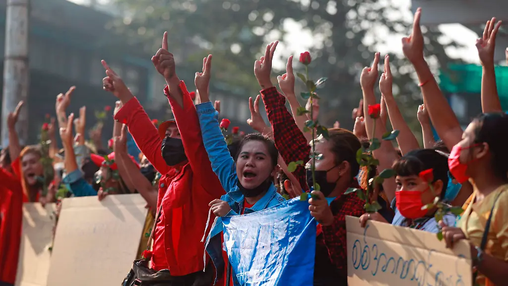 5c3d589a1bf89d550927428dbce2ae04