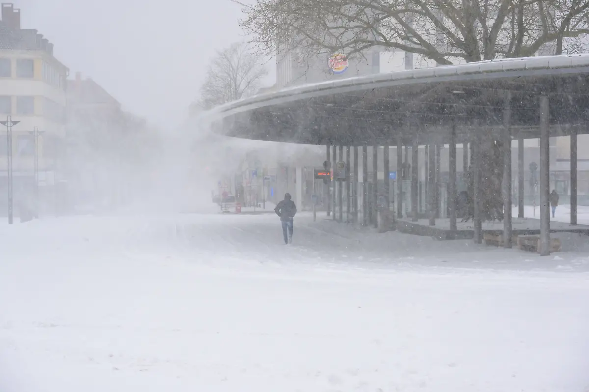 c8f35e3e08e5f9775adcf62fb8a8f746