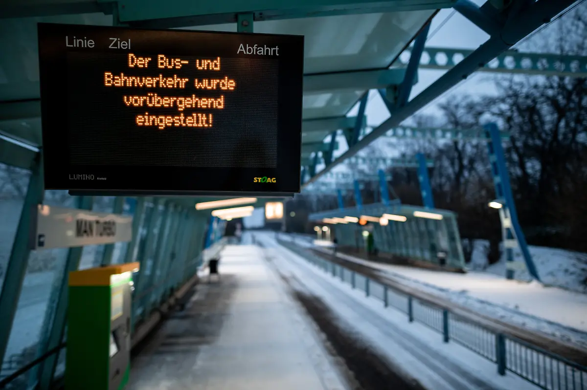 b33d1d1c2c378f47ffa2ef493980e479